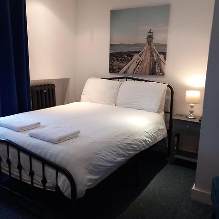 Number Three Hotel Brighton Bagian luar foto