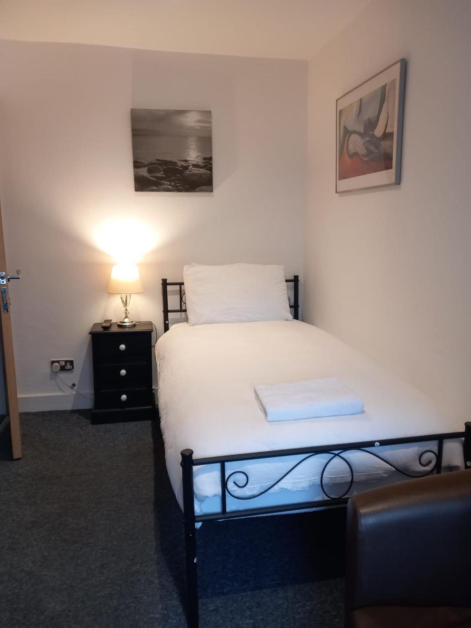 Number Three Hotel Brighton Bagian luar foto